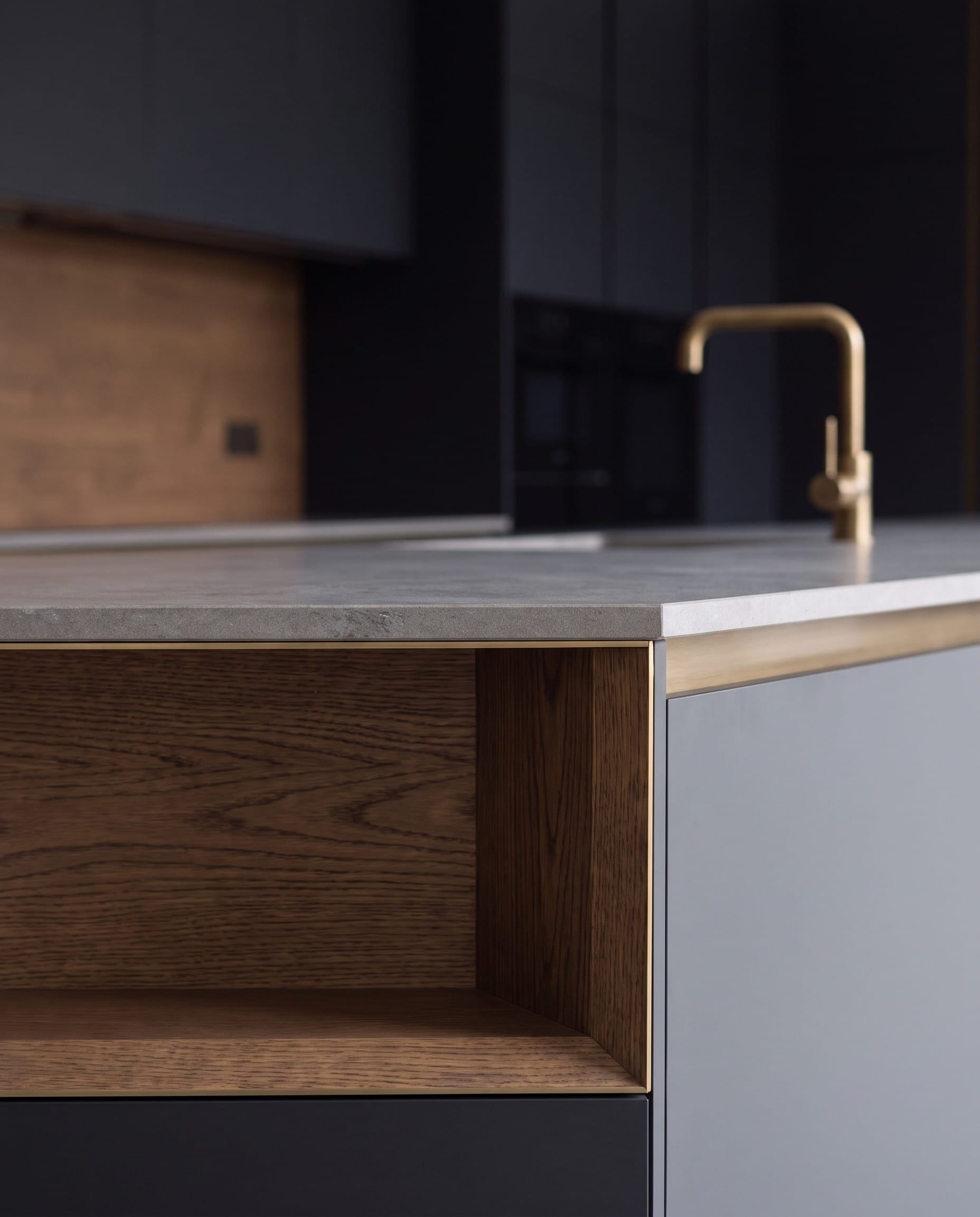 Charcoal Matt Handleless Kitchen: material detail
